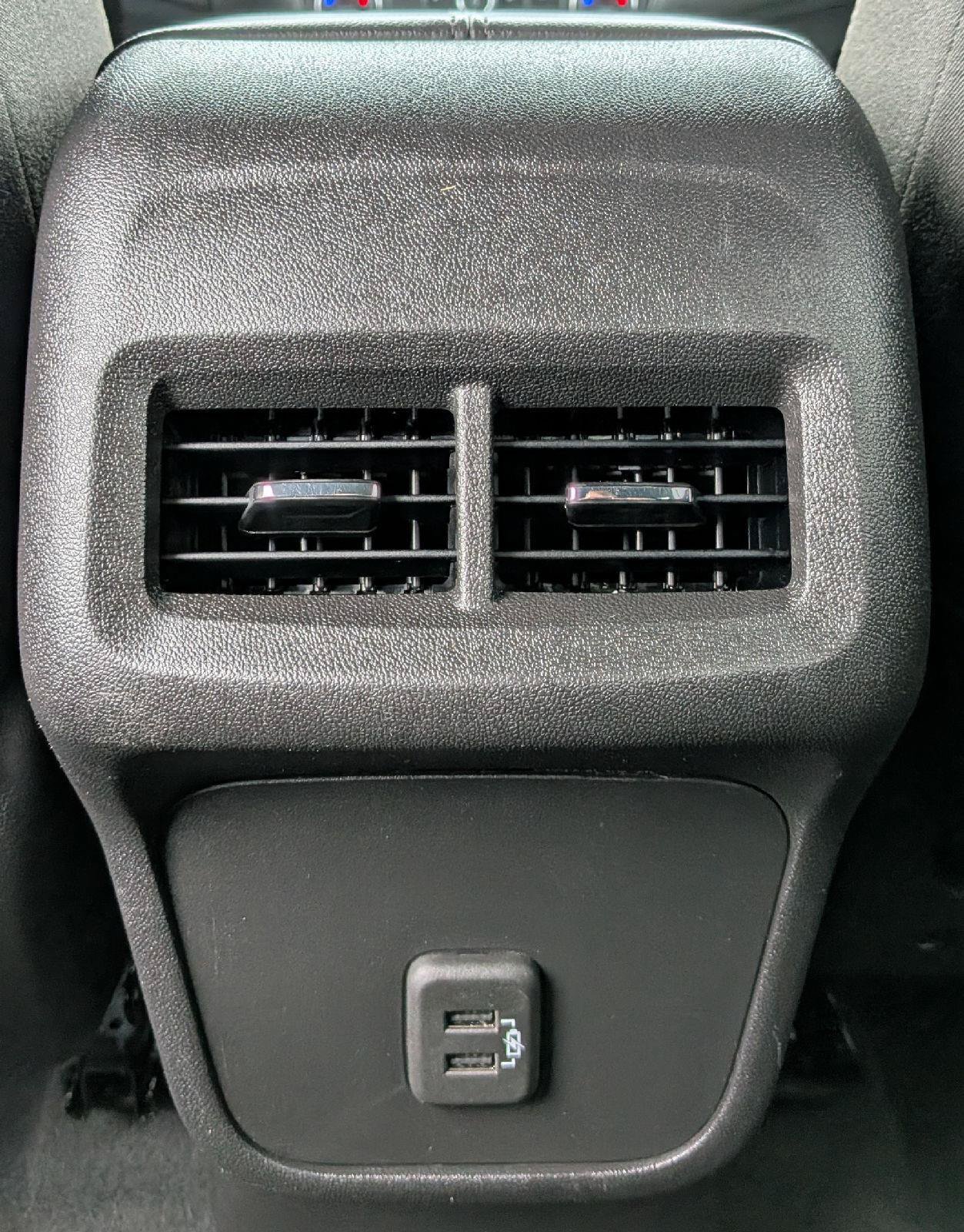 Used 2024 GMC Terrain SLE w/ Driver Convenience Package AWD/4WD image 21