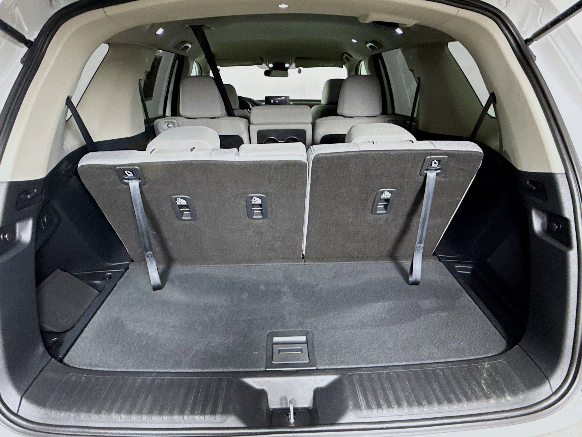 Used 2024 Honda Pilot LX image 31