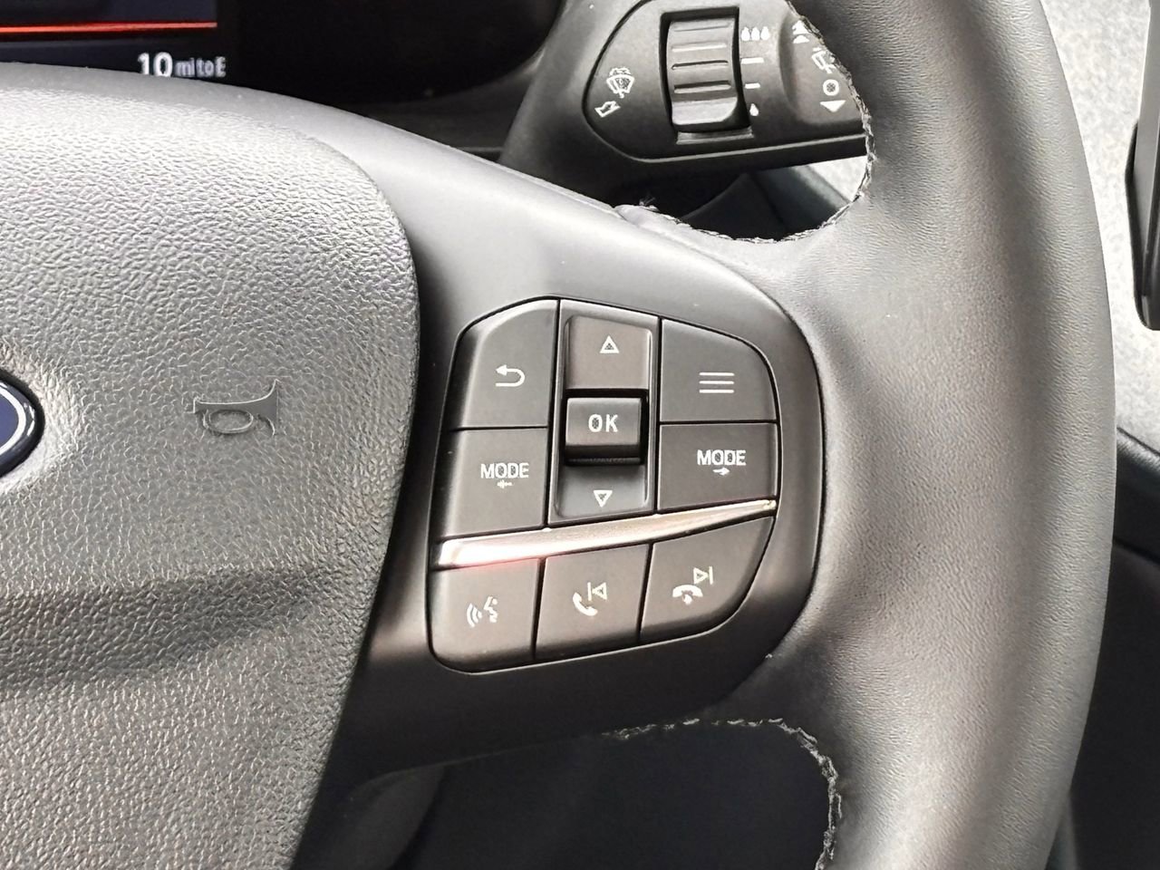 New 2026 Ford Maverick XLT w/ XLT Luxury Package image 43