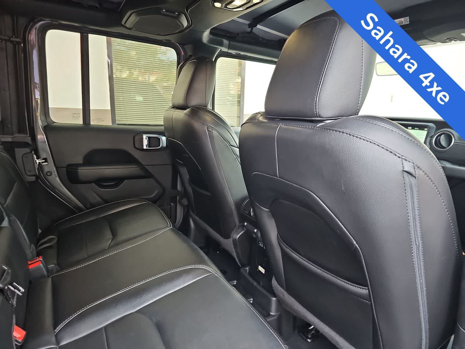 Used 2021 Jeep Wrangler Unlimited Sahara AWD/4WD image 16