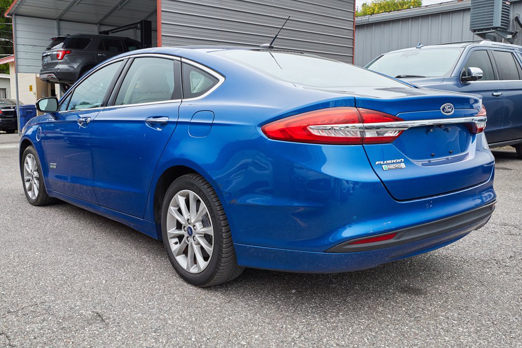 Used 2017 Ford Fusion Energi SE FWD image 7
