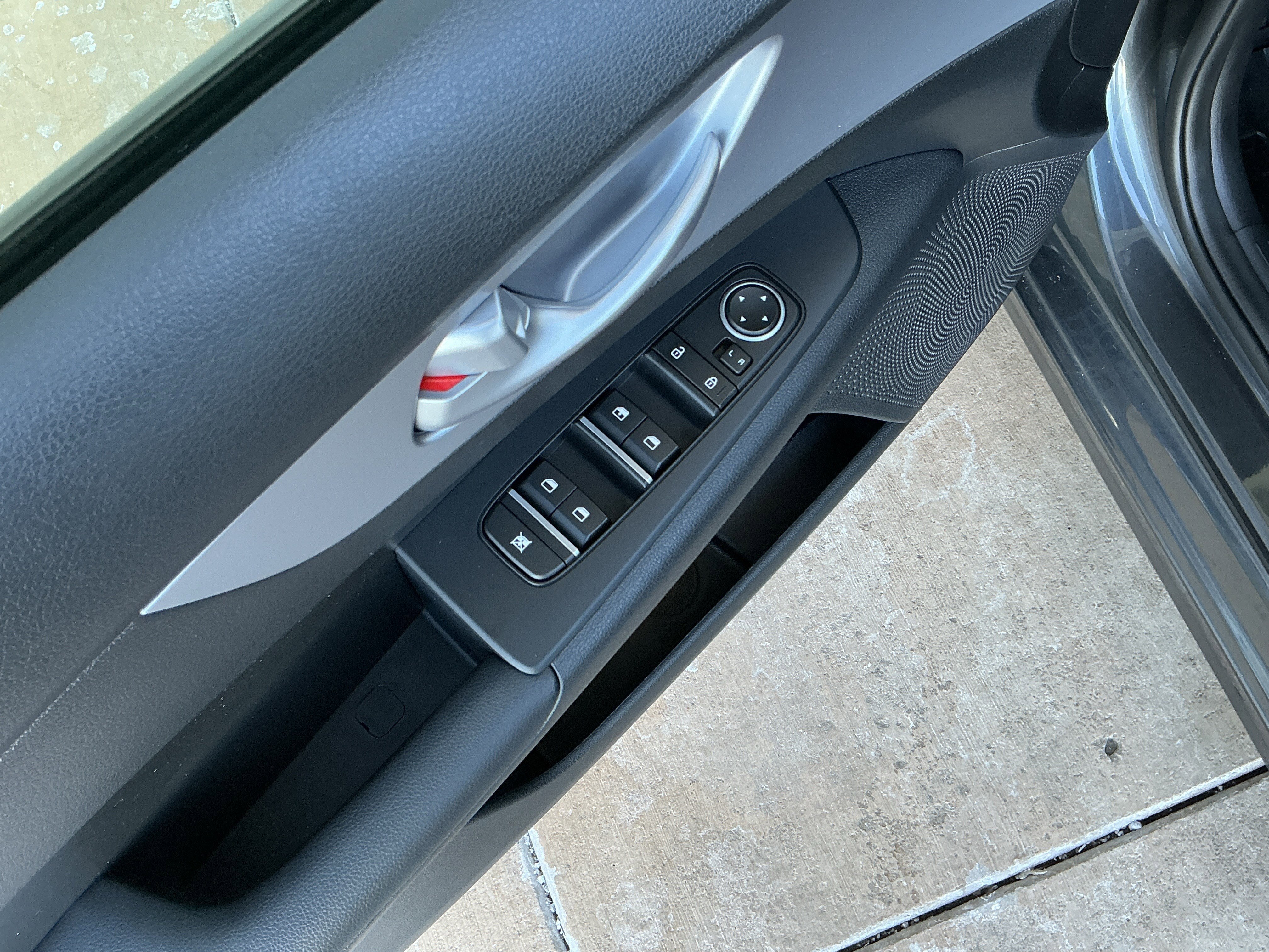 Used 2024 Kia Forte LXS w/ LXS Technology Package image 15