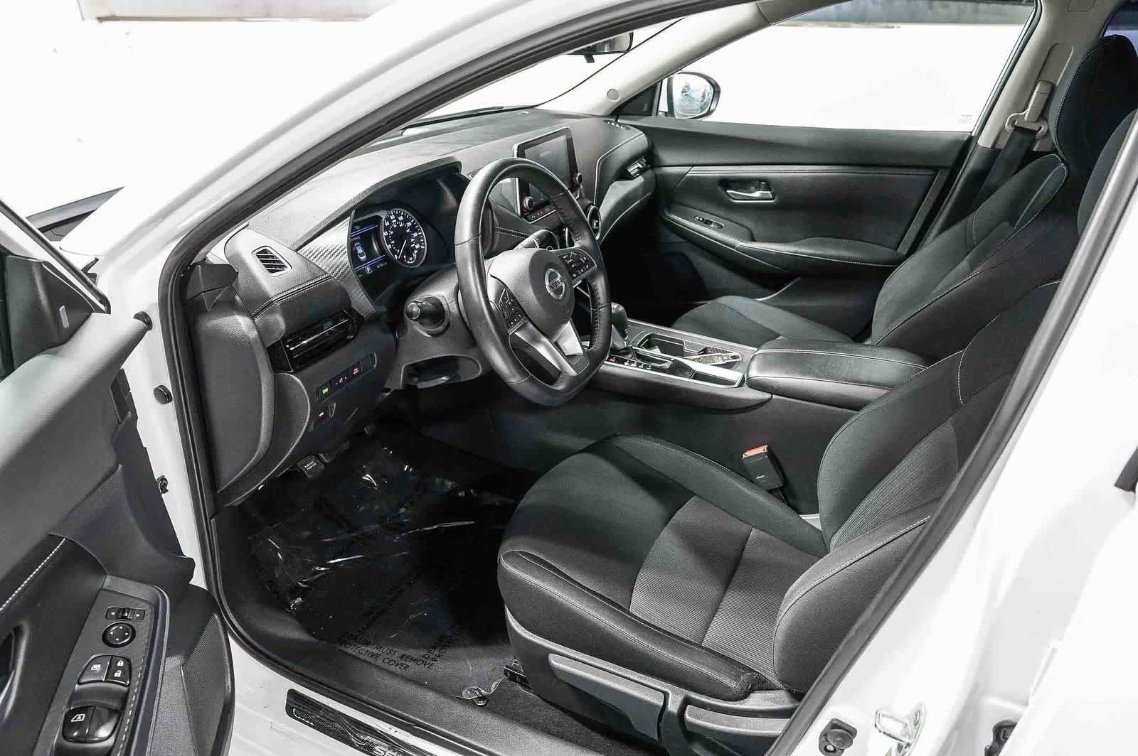 Used 2020 Nissan Sentra SV FWD image 17