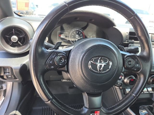 Used 2022 Toyota GR86 Premium w/ ALL Weather Mat Package (TMS) RWD image 32