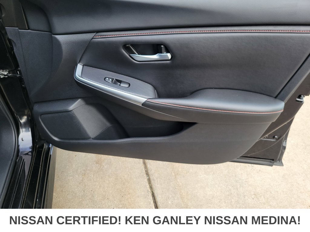 Certified 2025 Nissan Sentra SR FWD image 50