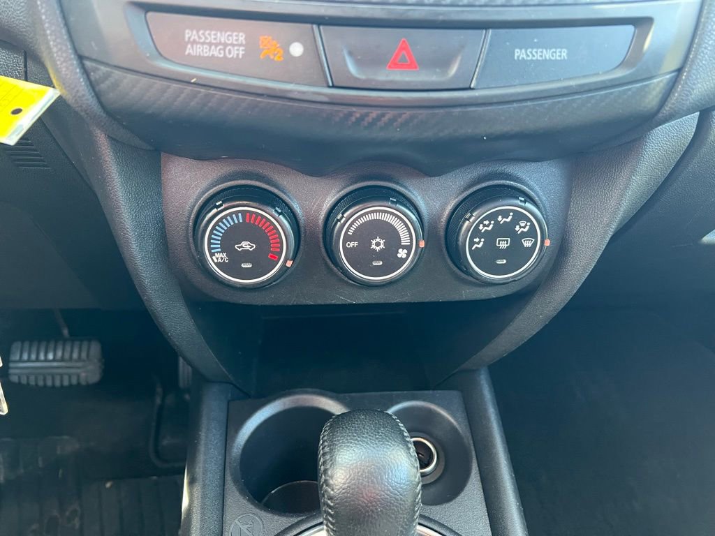 Used 2016 Mitsubishi Outlander Sport ES image 30