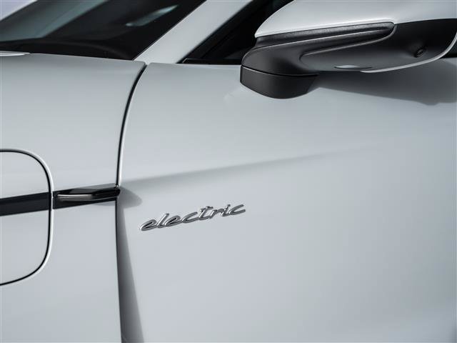 New 2026 Porsche Taycan AWD/4WD image 15