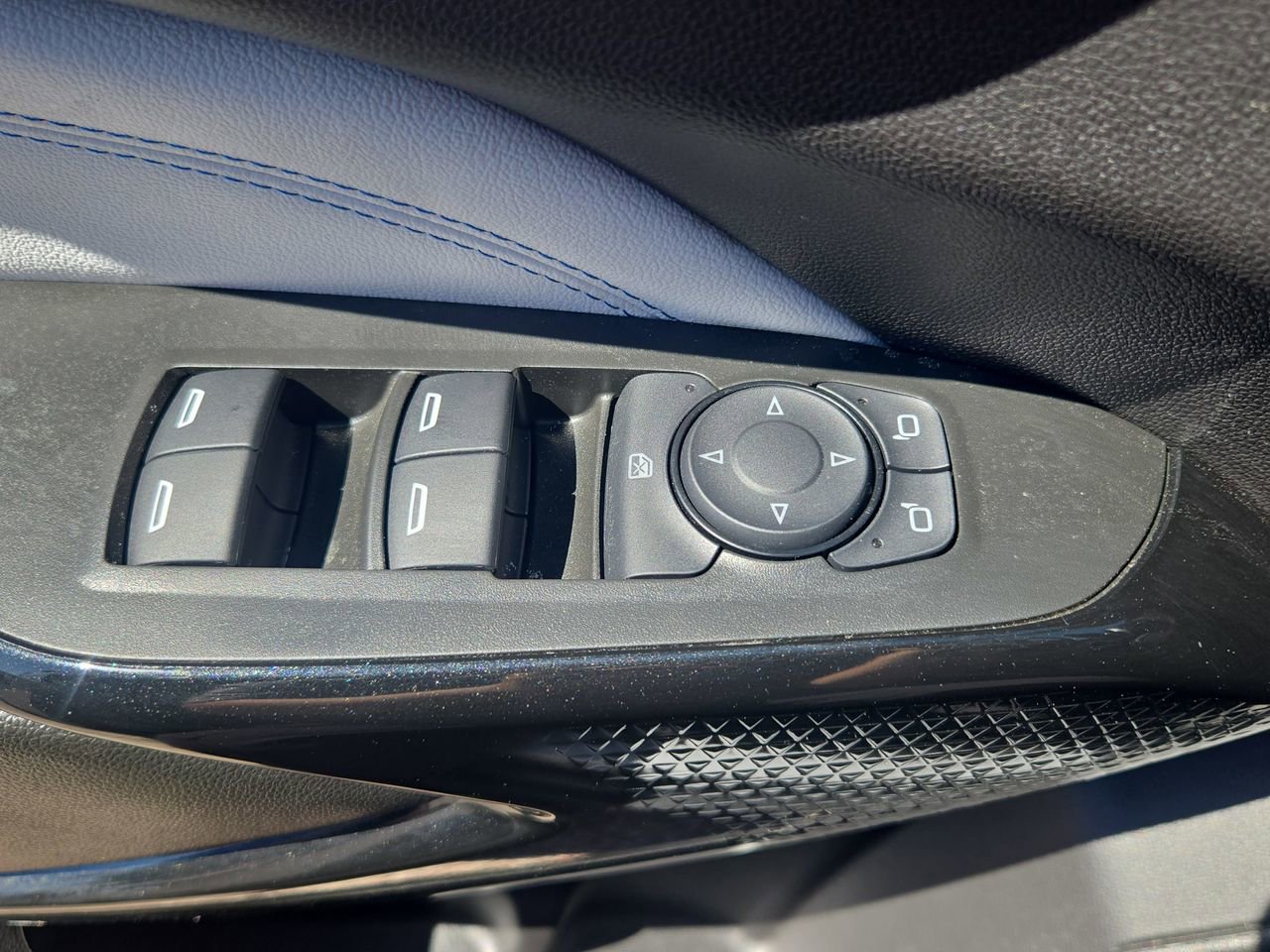 Used 2026 Chevrolet Trax LT w/ Driver Confidence Package image 26