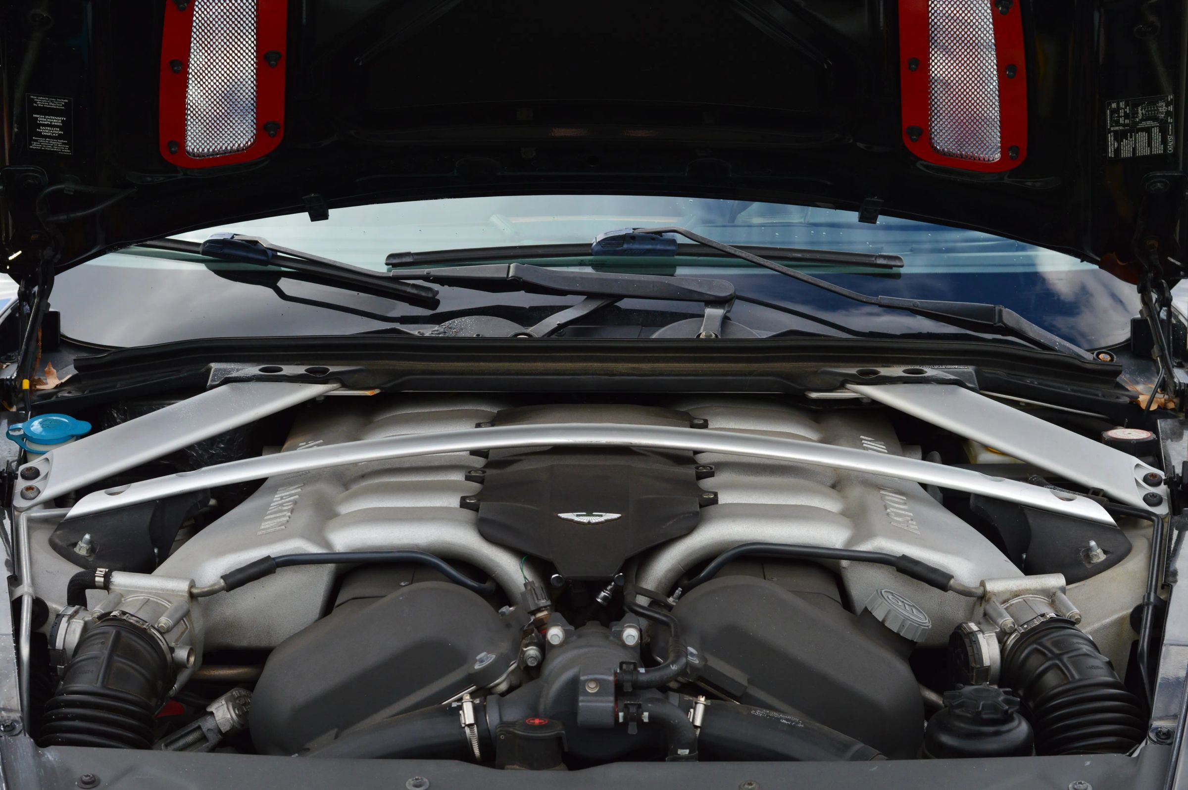 Used 2005 Aston Martin DB9 Volante image 23