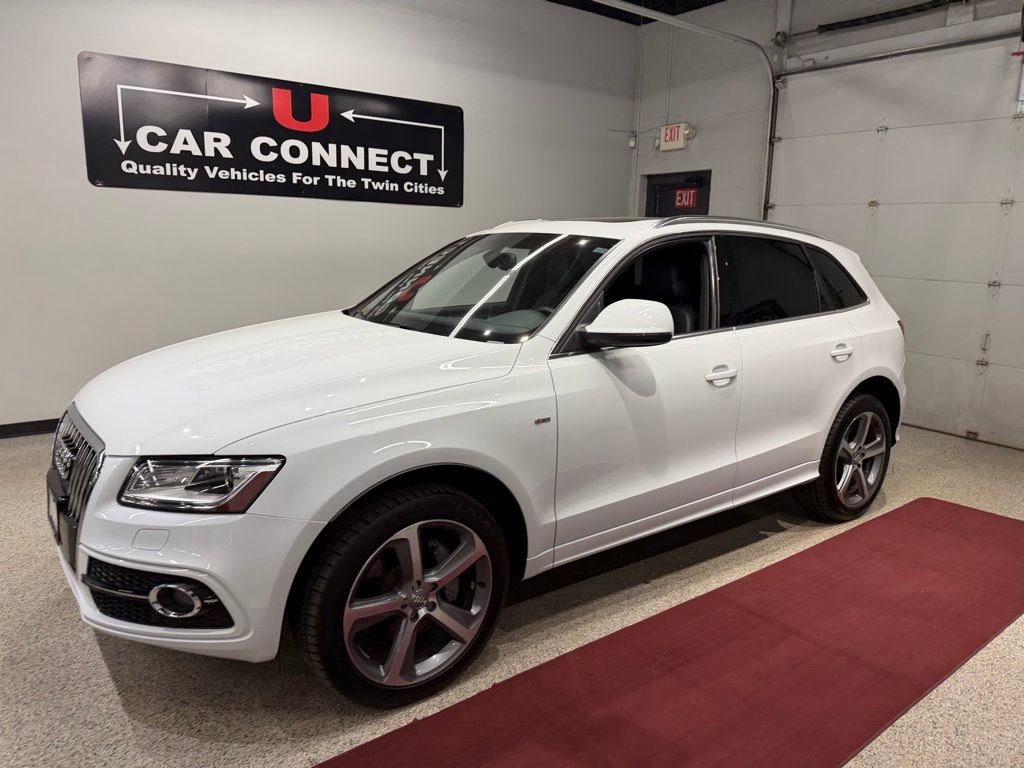 Used 2013 Audi Q5 3.0T Prestige AWD/4WD image 2