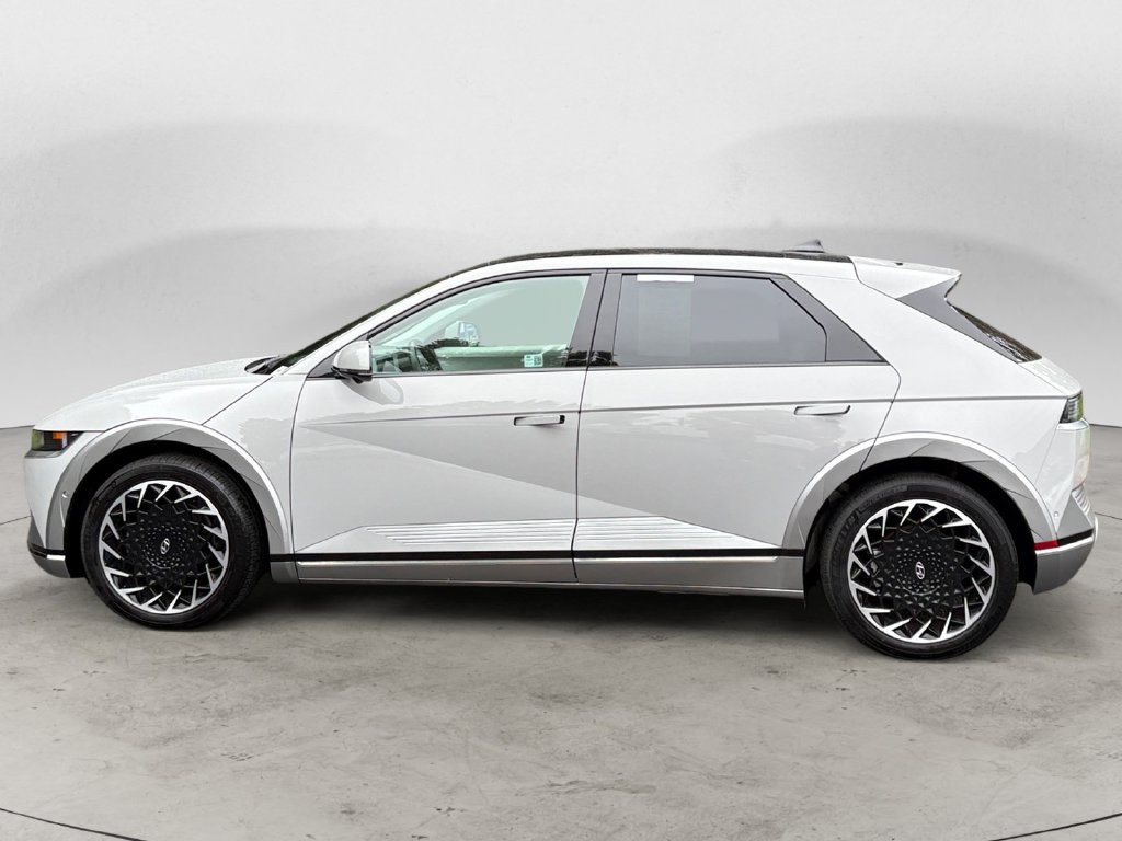 Used 2024 Hyundai Ioniq 5 Limited AWD/4WD image 8