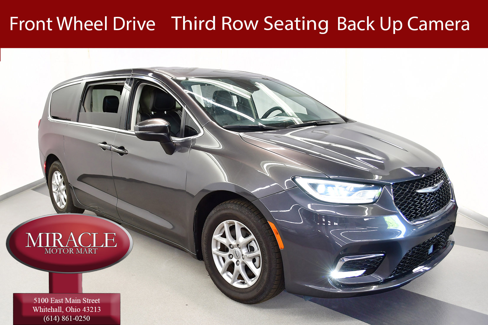 Used 2023 Chrysler Pacifica Touring-L