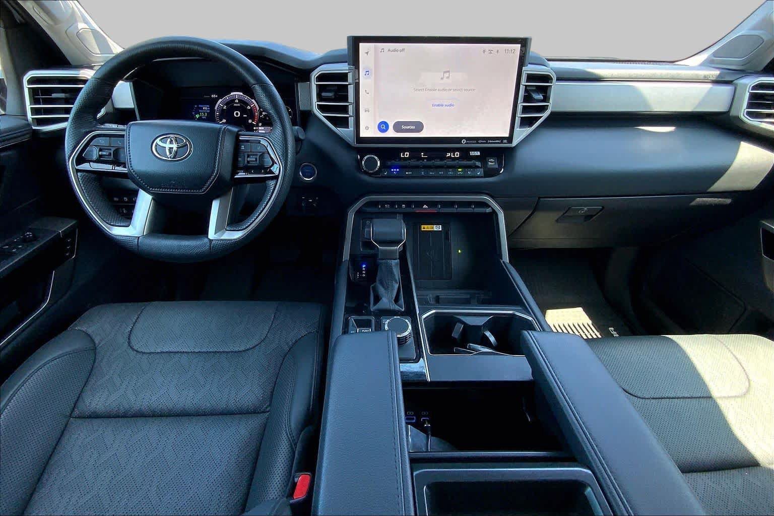 Used 2024 Toyota Tundra Limited AWD/4WD image 15