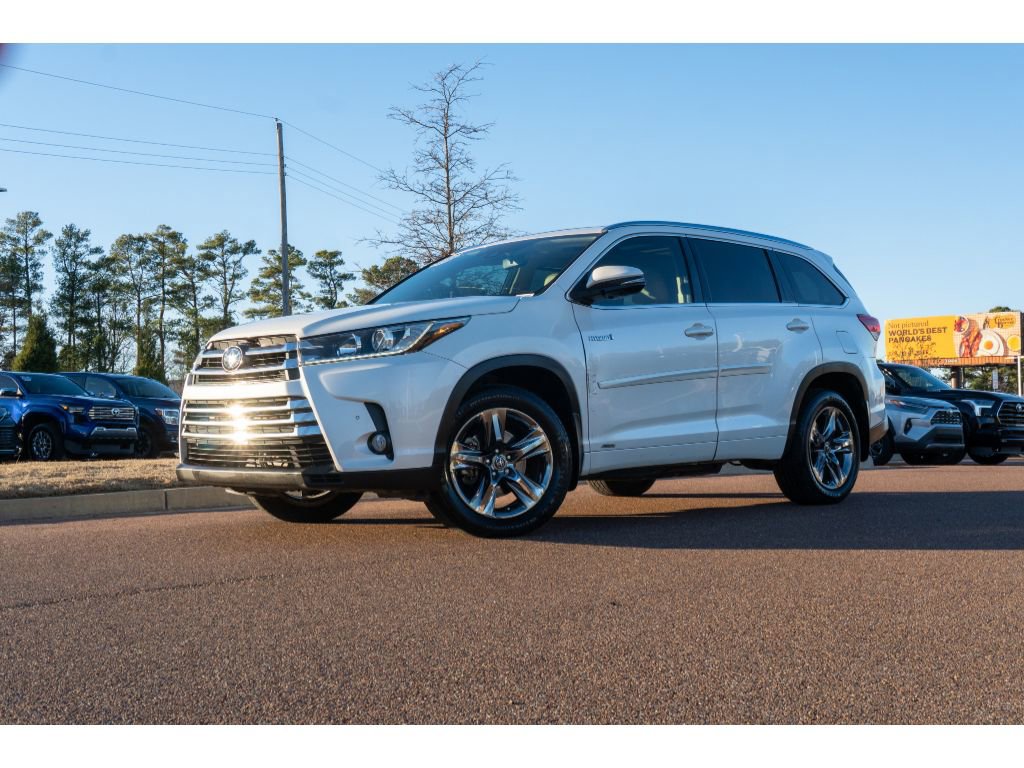 Used 2018 Toyota Highlander Limited Platinum image 1