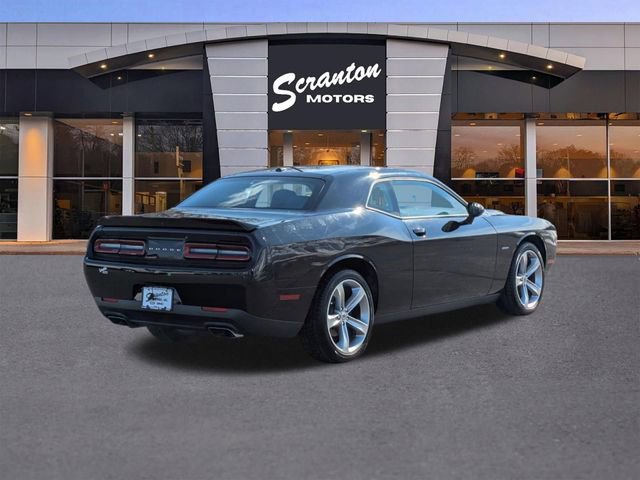 Used 2018 Dodge Challenger R/T image 5