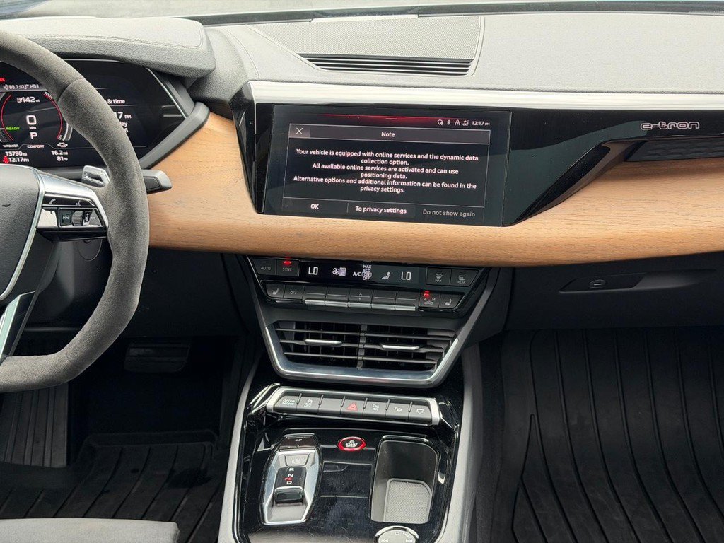 Used 2023 Audi e-tron GT Prestige w/ Prestige Package AWD/4WD image 13