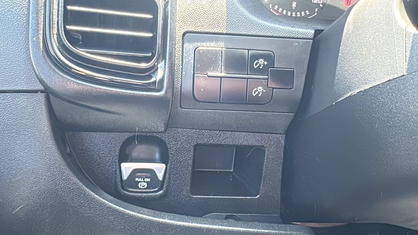 Used 2025 RAM ProMaster 2500 FWD image 26