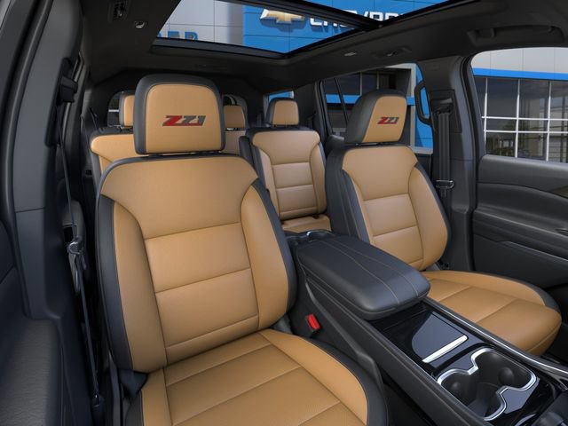 New 2027 Chevrolet Traverse Z71 w/ Enhanced Driving Package AWD/4WD image 16