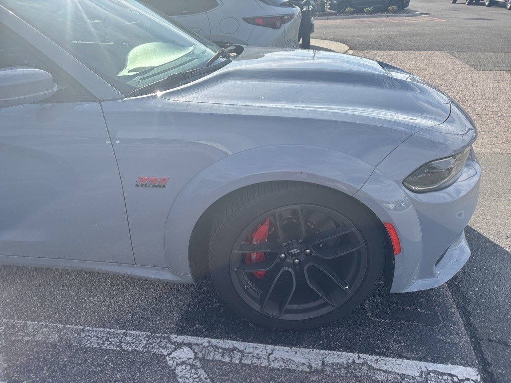 Used 2022 Dodge Charger Scat Pack image 4