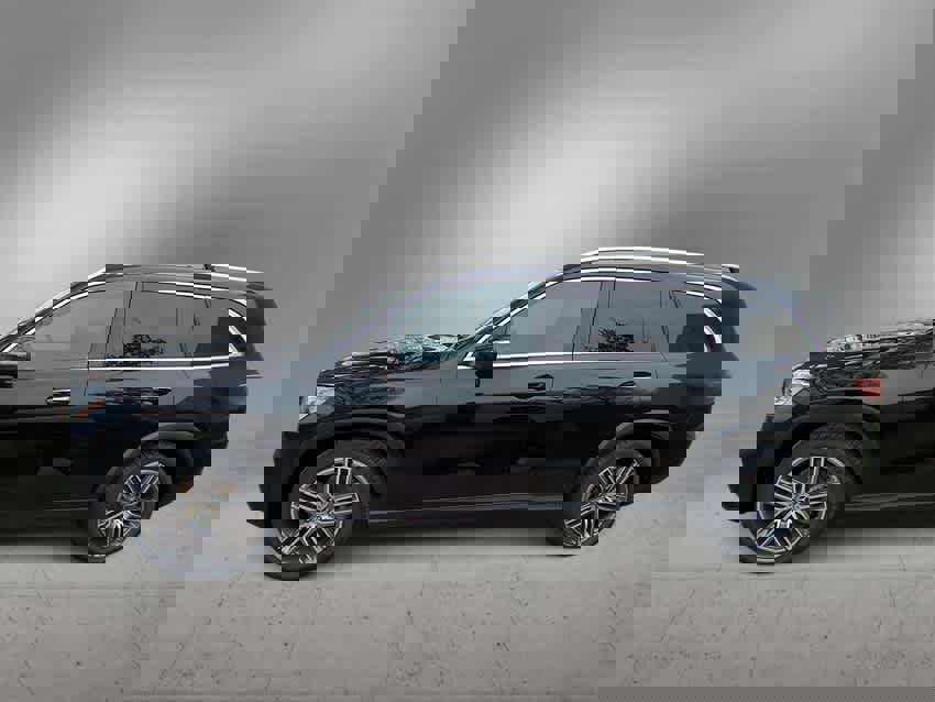 New 2025 Mercedes-Benz GLS 450 4MATIC image 5