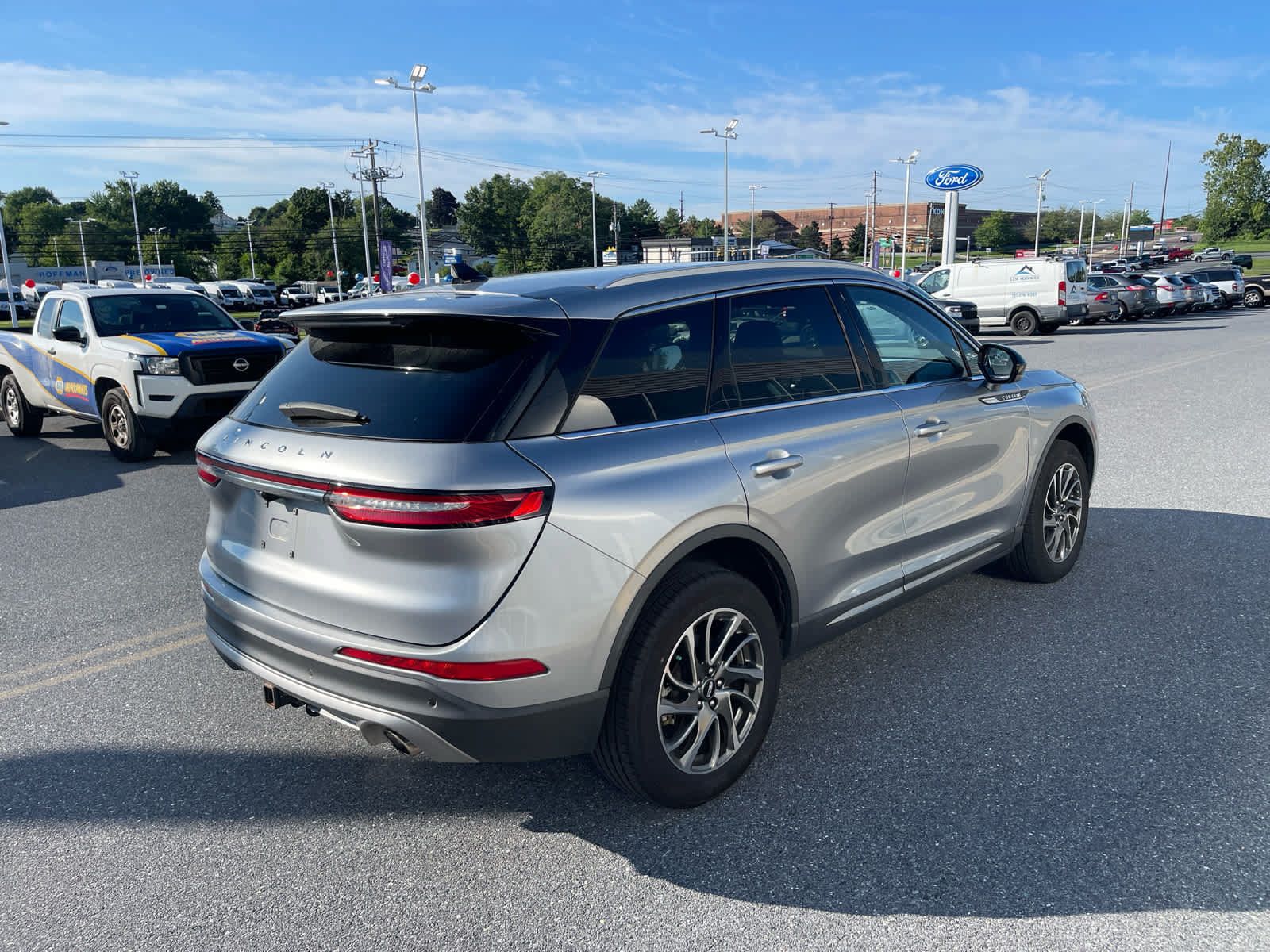 Used 2021 Lincoln Corsair AWD w/ Equipment Group 101A image 5
