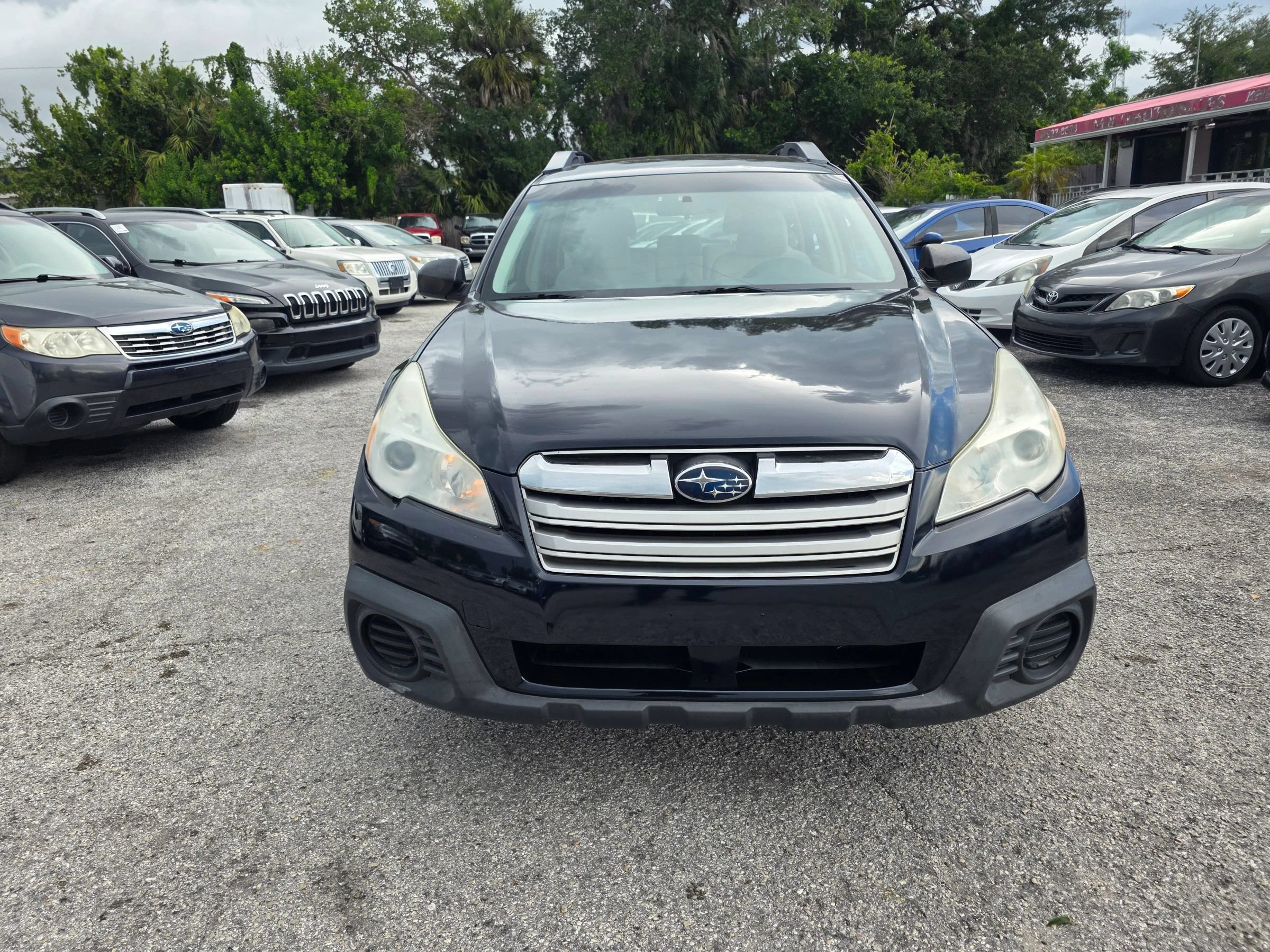 Used 2013 Subaru Outback 2.5i AWD/4WD image 2