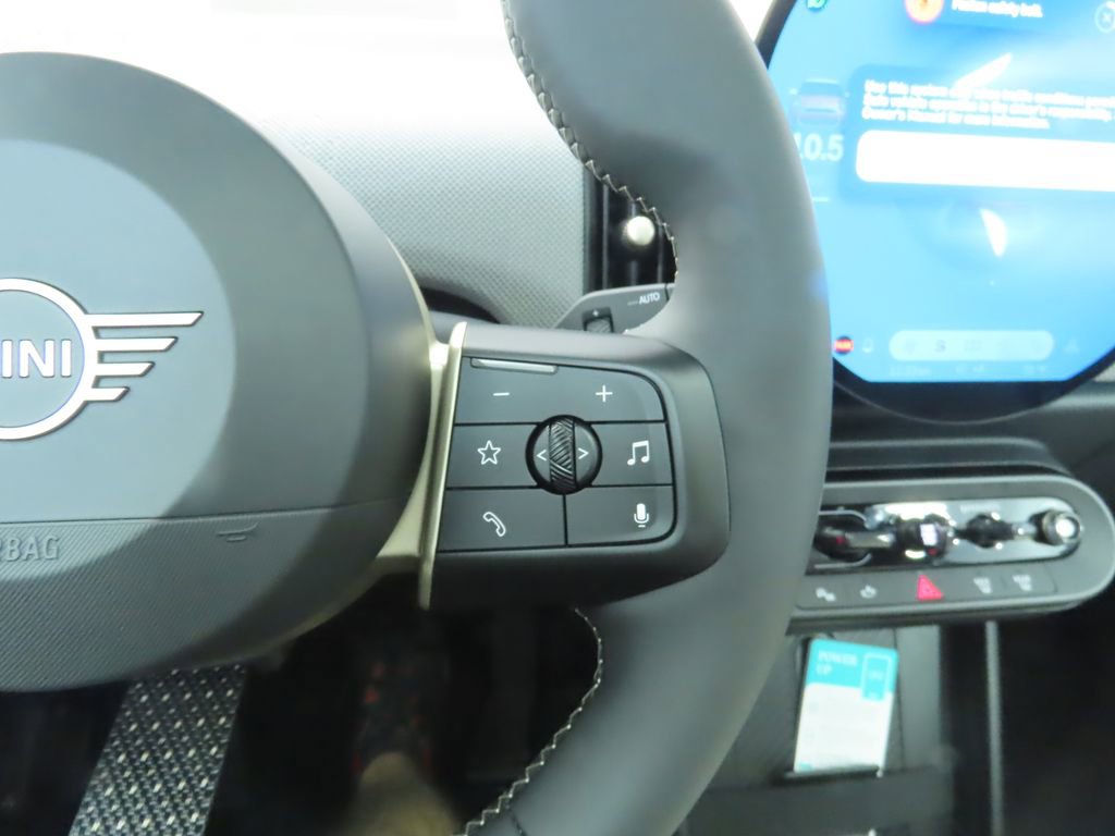 Used 2026 MINI Cooper 2-Door Hardtop FWD image 14