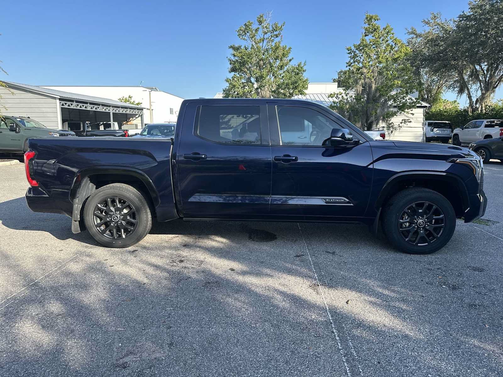 Used 2023 Toyota Tundra Platinum w/ Advanced Package AWD/4WD image 7