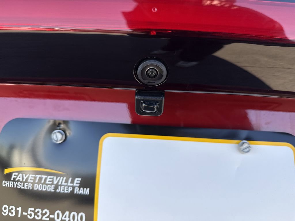 New 2026 Chrysler Pacifica Select image 40