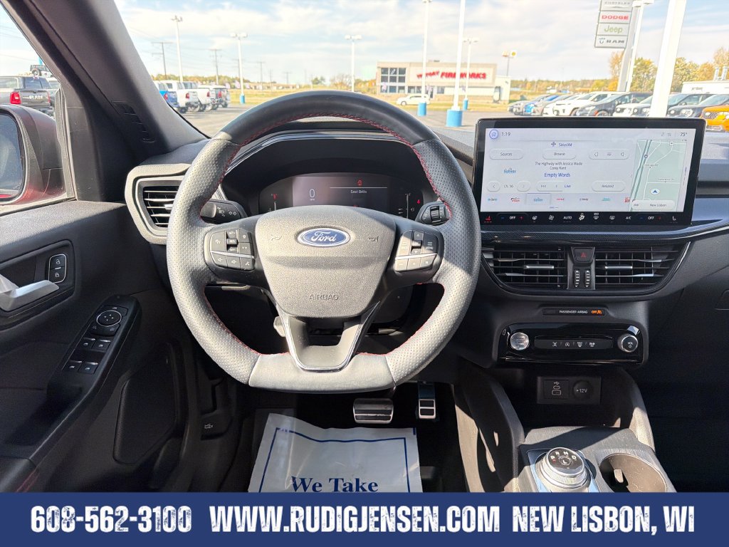 Used 2024 Ford Escape ST-Line w/ Tech Pack #1 AWD/4WD image 13