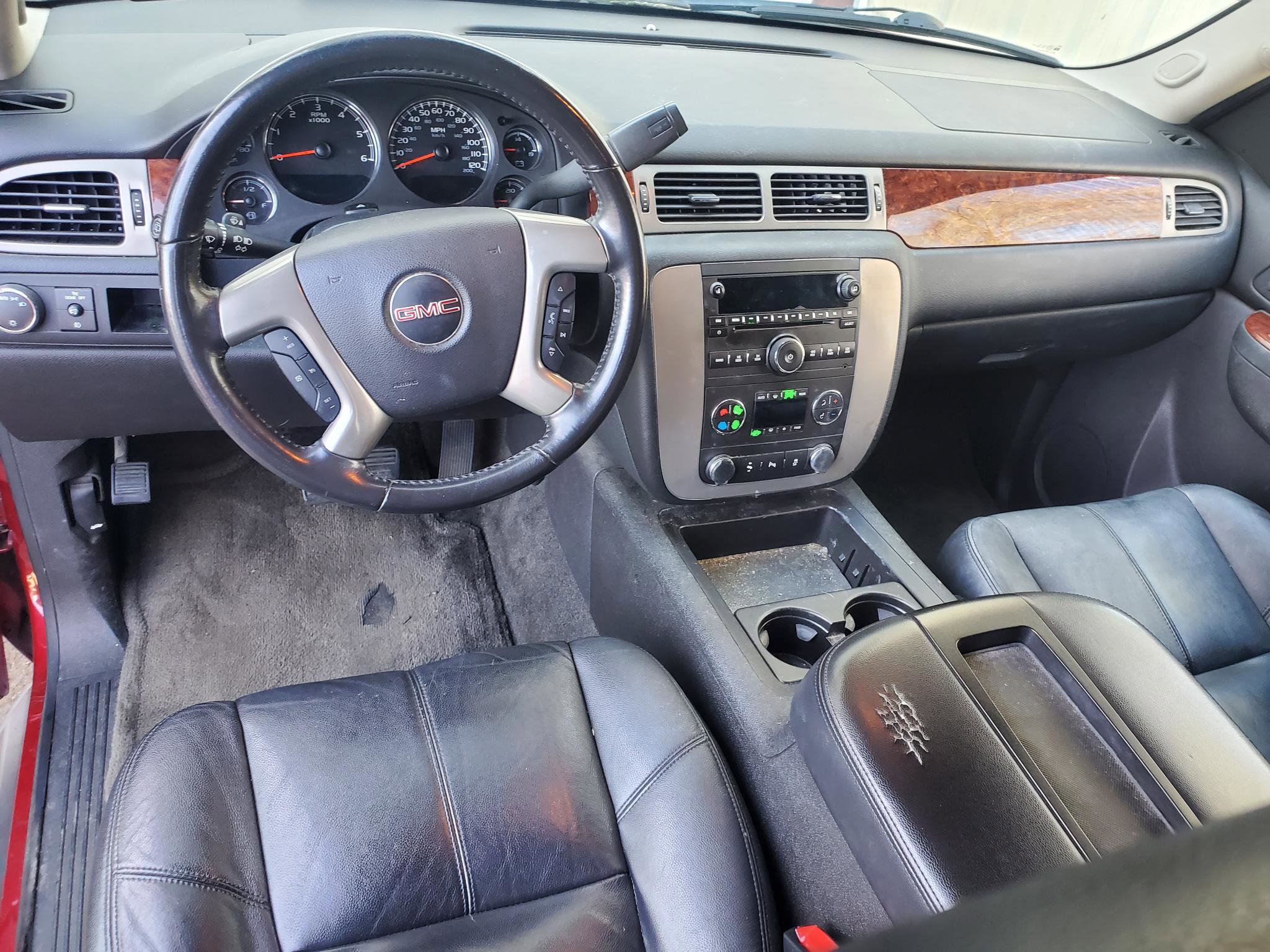 Used 2013 GMC Yukon SLT image 15