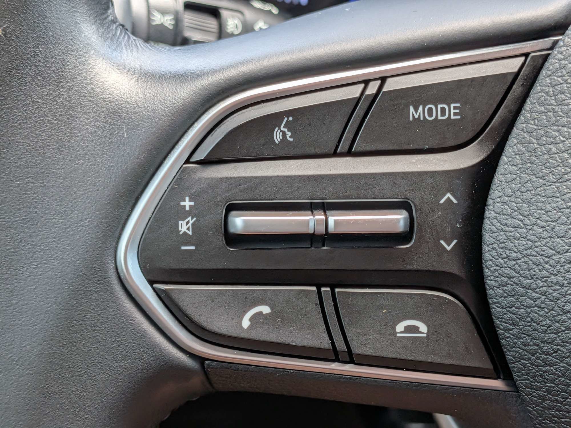 Used 2019 Hyundai Santa Fe SEL w/ Cargo Package FWD image 31