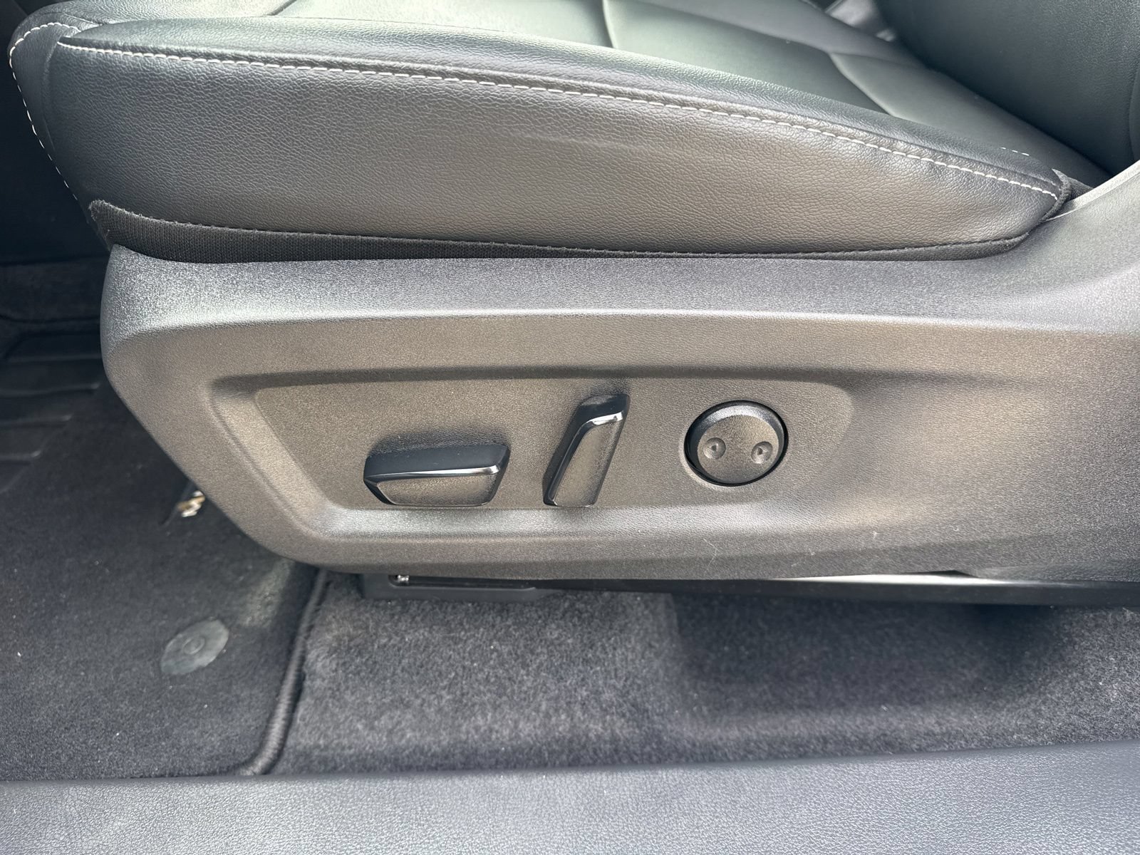 Used 2025 Nissan Murano SL AWD/4WD image 22