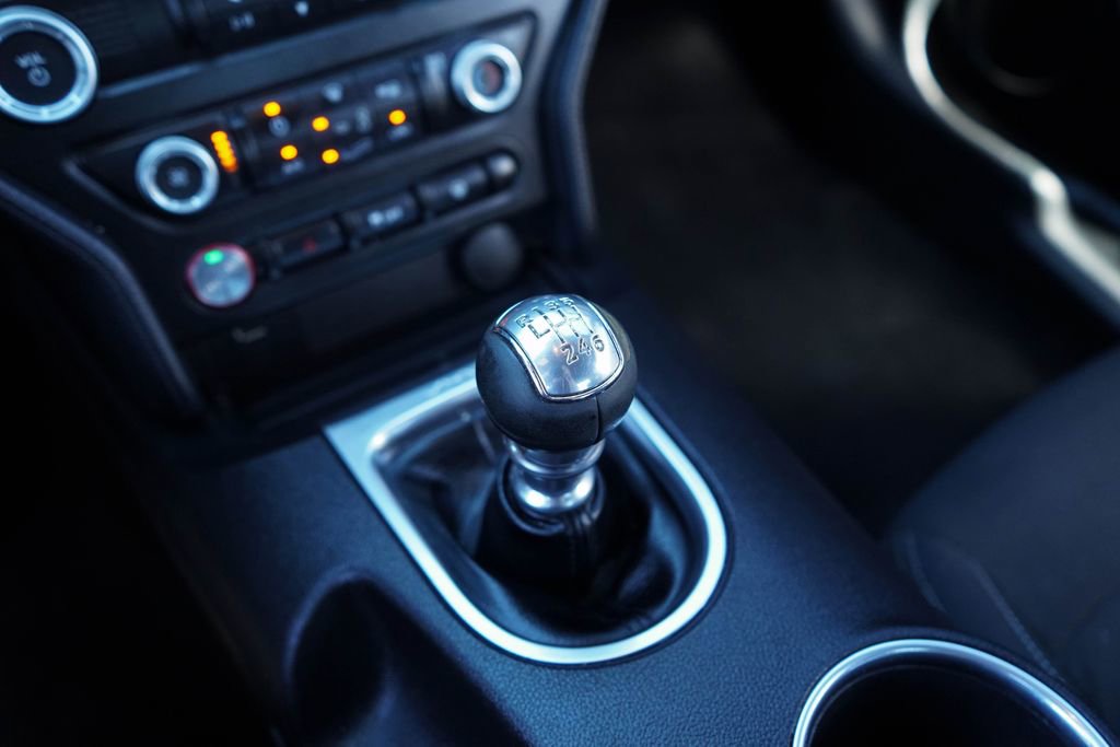 Used 2019 Ford Mustang EcoBoost w/ Ecoboost Performance Package image 33