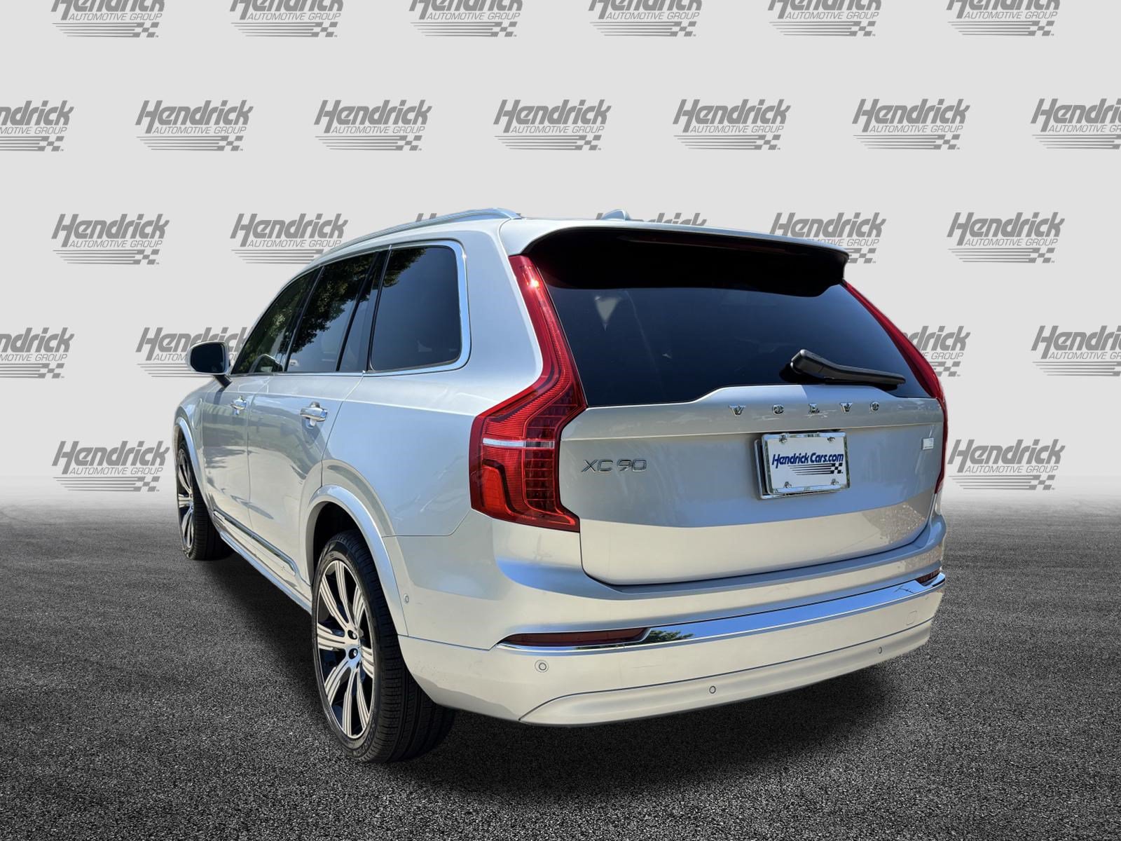 Used 2022 Volvo XC90 T8 Inscription w/ Advanced Package AWD/4WD image 8
