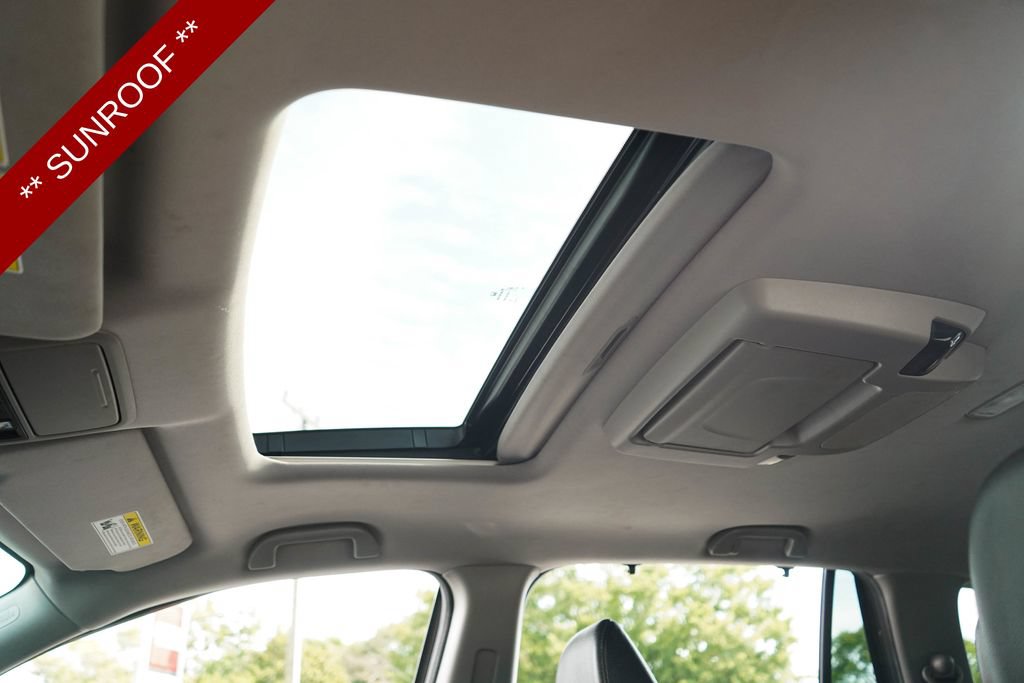 Used 2019 Honda Pilot Touring image 12