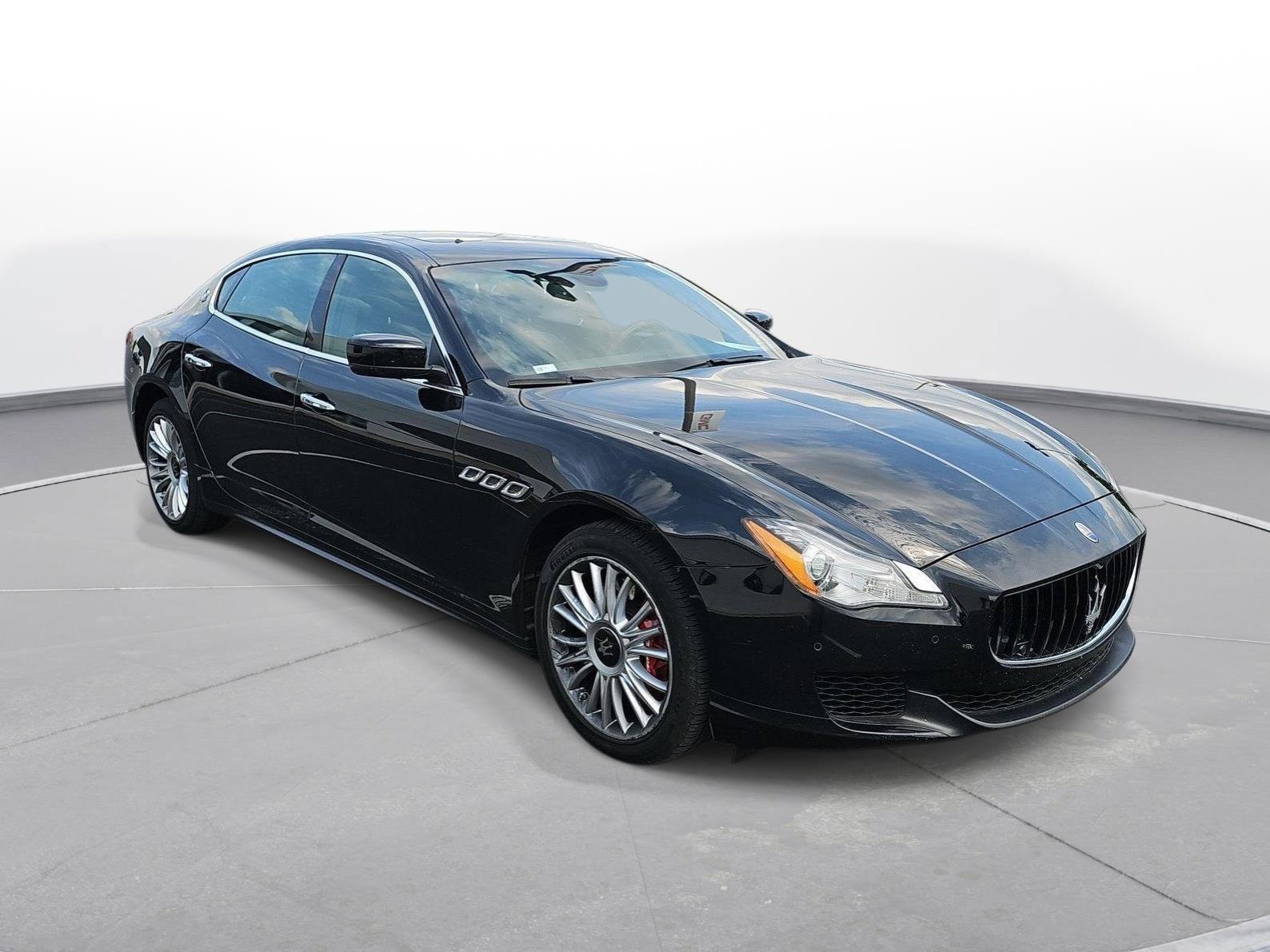 Used 2014 Maserati Quattroporte S Q4 AWD/4WD image 3