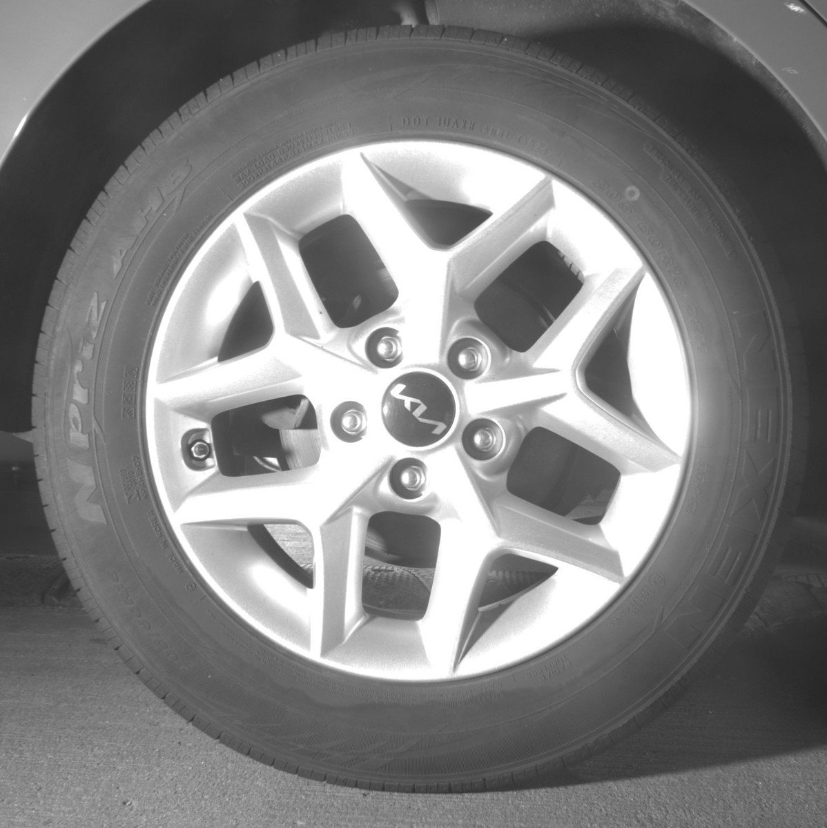 Used 2025 Kia Soul LX w/ LX Technology Package FWD image 15