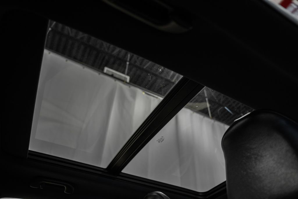 Certified 2025 Jeep Compass Latitude w/ Sun & Sound Group image 38