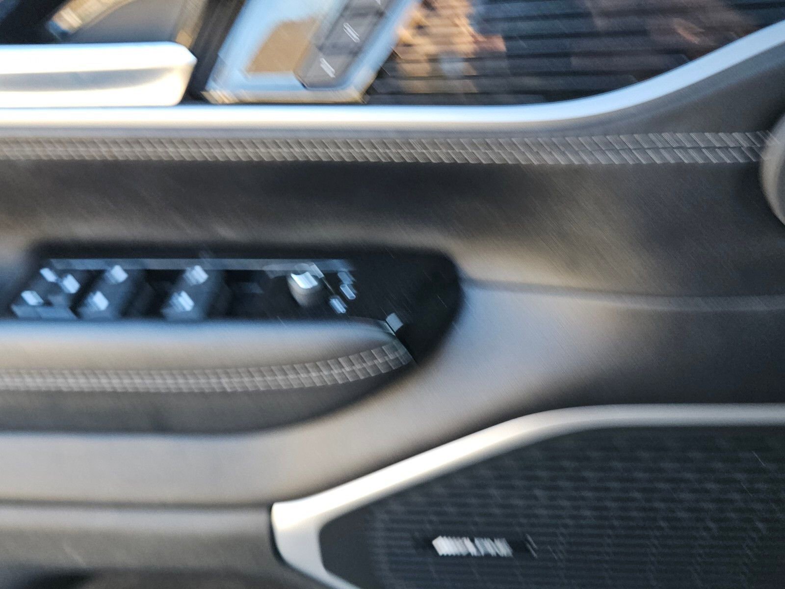 Used 2024 Jeep Wagoneer L Series II w/ Flexible Seating Group image 30