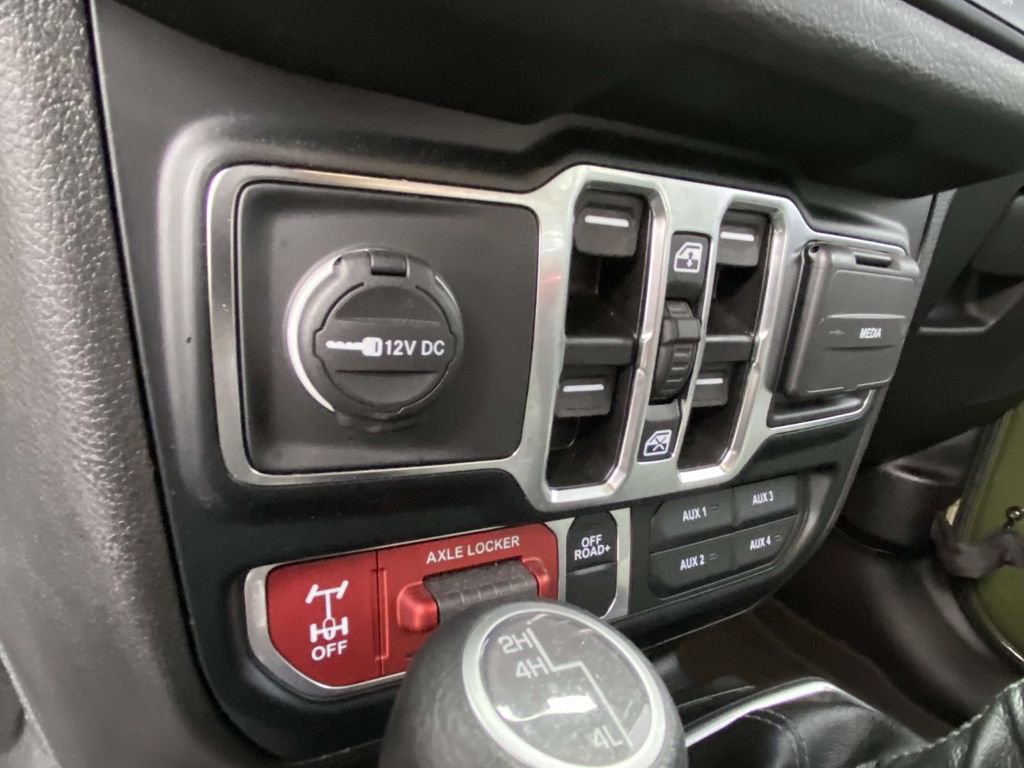 Used 2024 Jeep Wrangler Willys image 20