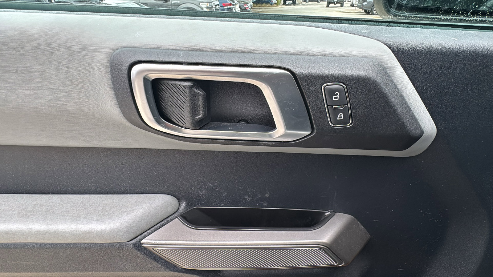 Used 2022 Ford Bronco Badlands image 13