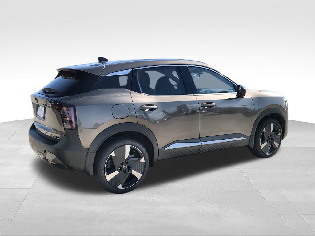 New 2026 Nissan Kicks SR w/ SR Premium Package AWD/4WD image 8