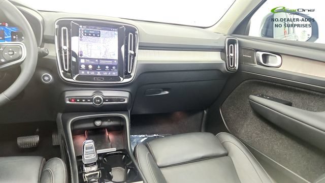 Used 2024 Volvo XC40 B5 Plus w/ Protection Package Premier AWD/4WD image 55