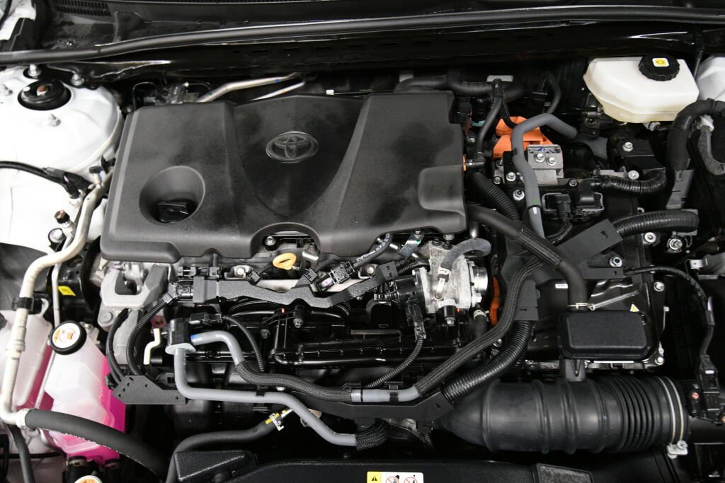 Used 2025 Toyota Camry LE FWD image 32