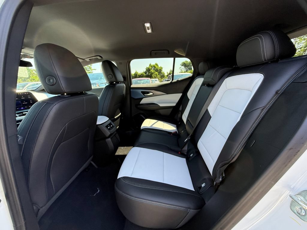 New 2026 Chevrolet Equinox EV LT AWD/4WD image 23