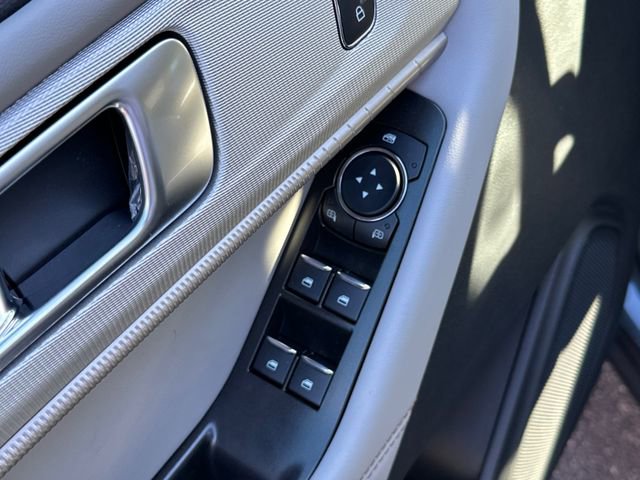 New 2026 Ford Explorer Active w/ Active Comfort Package image 24