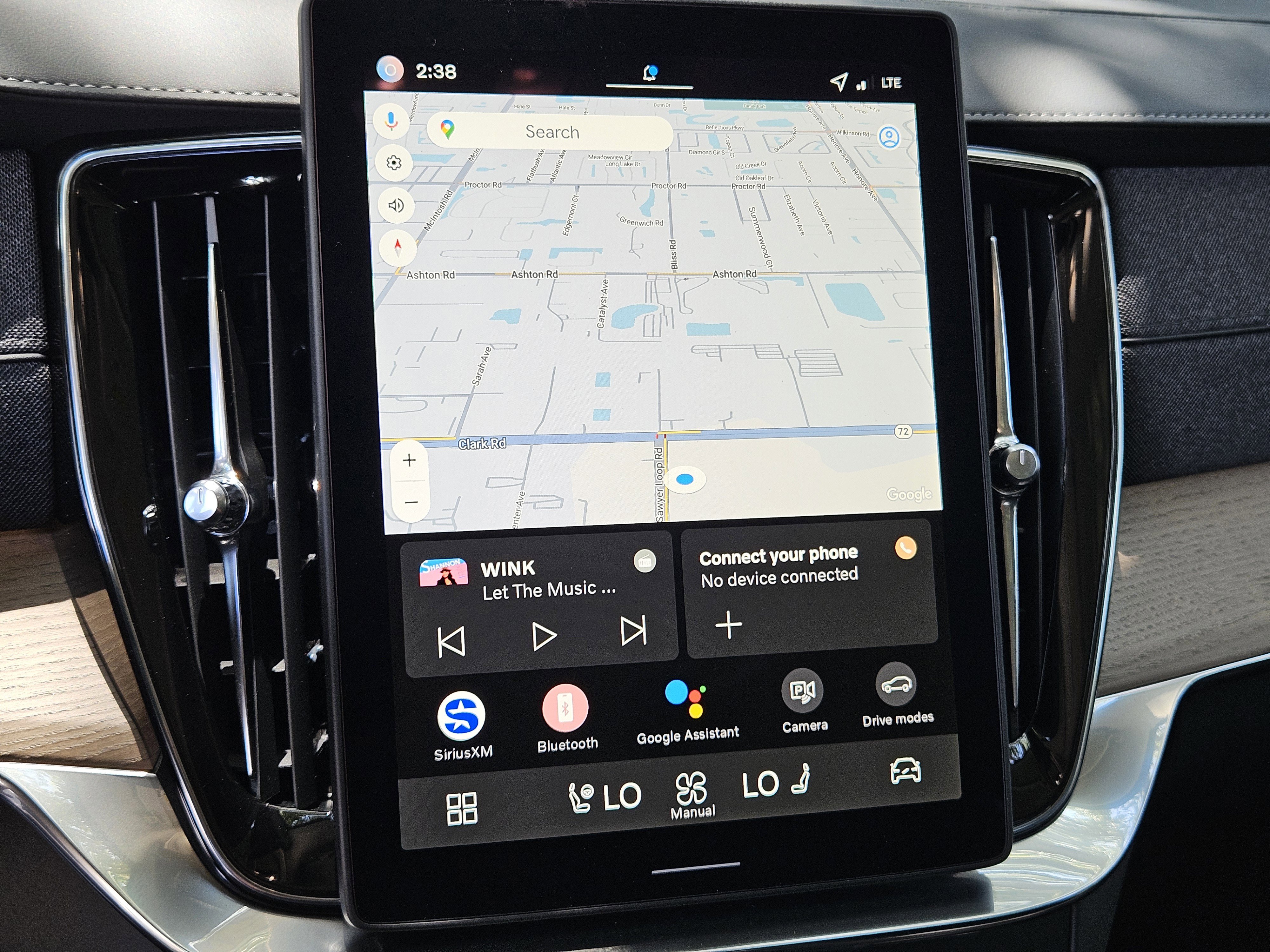 New 2026 Volvo XC90 B5 Core w/ Protection Package image 27