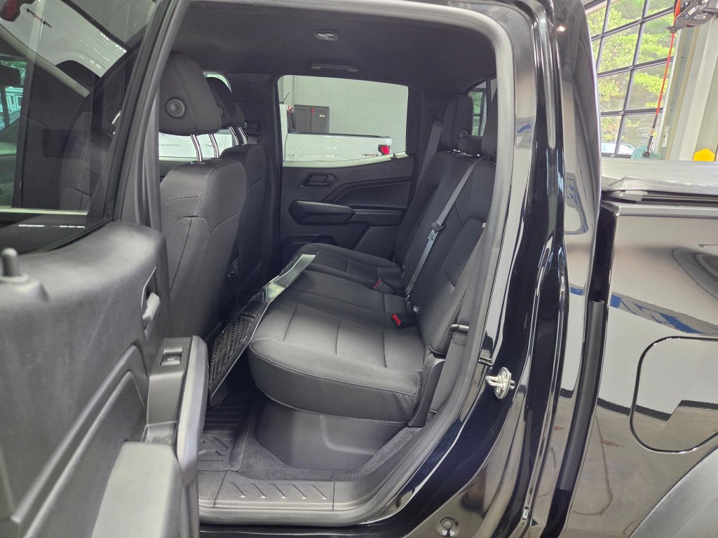 Used 2024 Chevrolet Colorado Trail Boss w/ Advanced Trailering Package AWD/4WD image 20