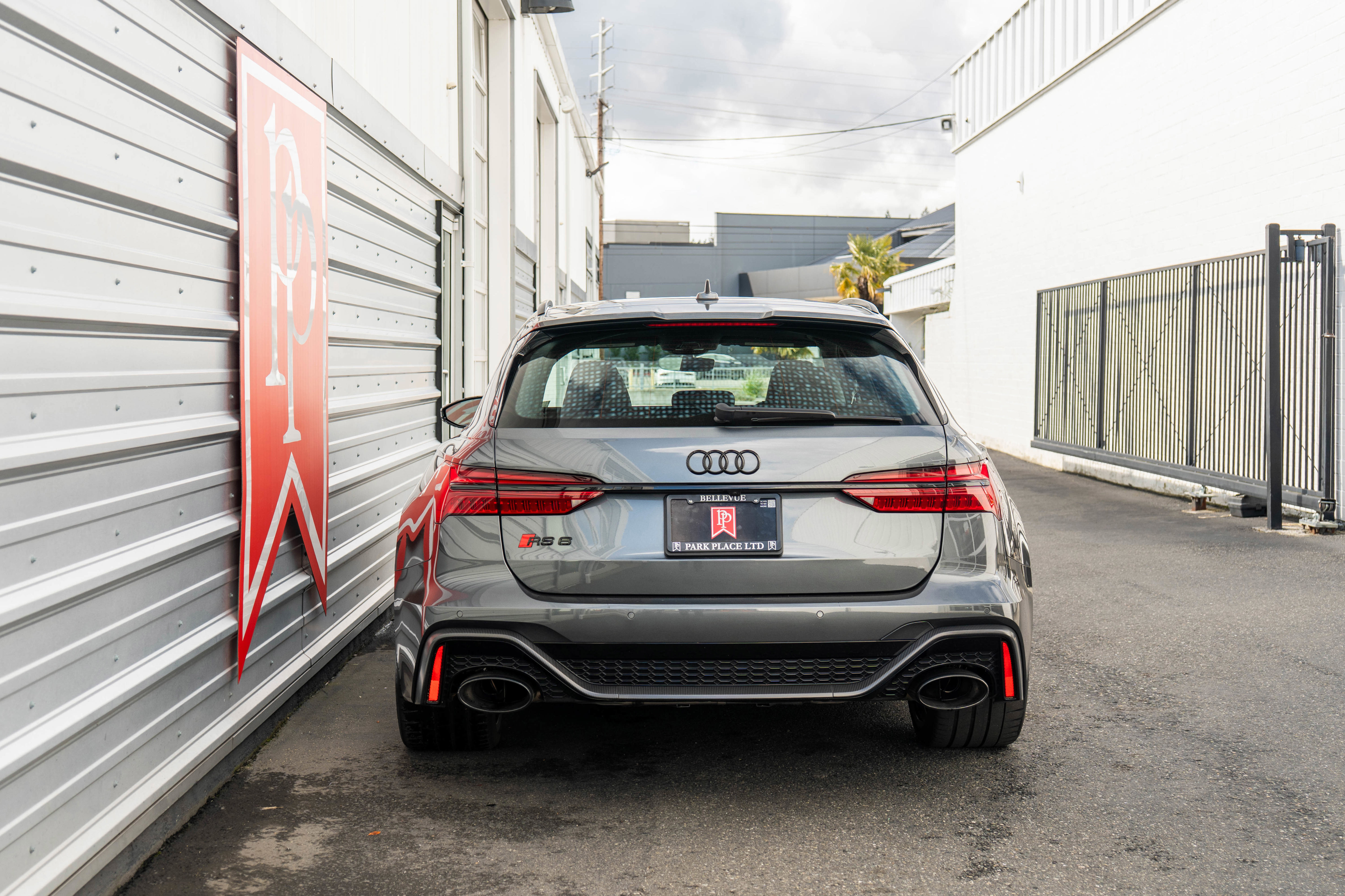 Used 2025 Audi RS 6 performance image 41